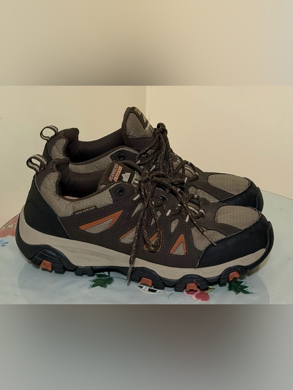 Skechers Men's Brown Outdoor Trail Shoes Size 11.5